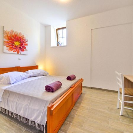 Apartment Val-2 By Interhome Sveti Juraj Exterior photo